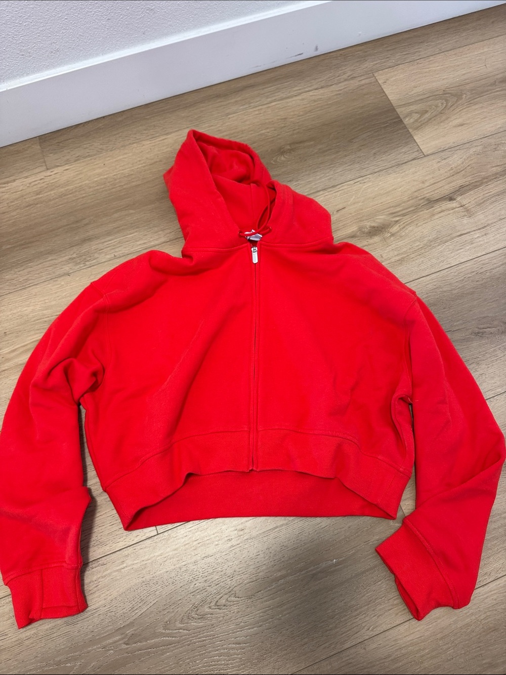 NWOT Athleta Cropped Zip Up sweatshirt
